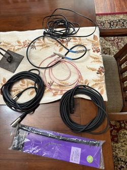 Guitar And Microphone Chords