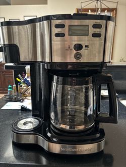 Hamilton Beach 2-way Coffee Brewer With reusable filter
