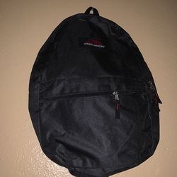 Black Trailmaker Backpack