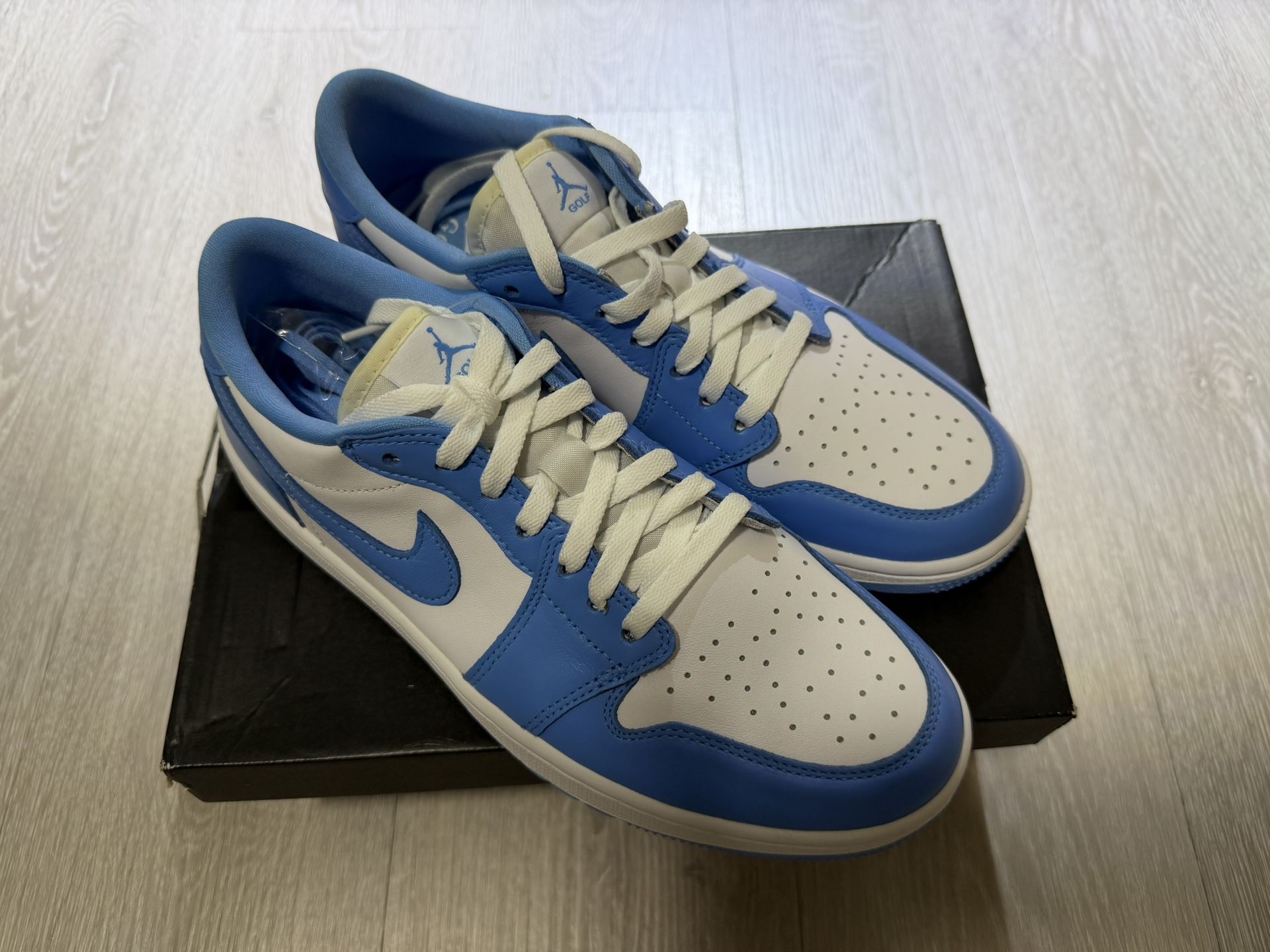 Jordan 1 low golf unc size 9.5