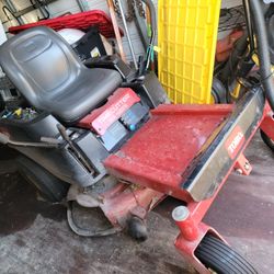 Toro Time Cutter Zeroturn 