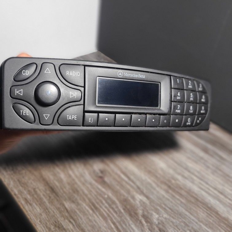 2001-2004 Mercedes C-Class CLK Radio AM FM Receiver Factory