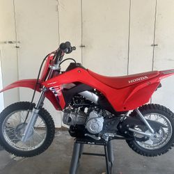 CRF 110F 2025  5 Hours   