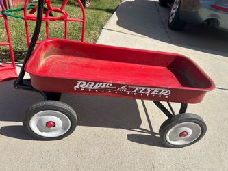 Original Razor Red Wagon