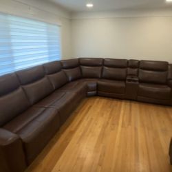 KUKA Home Scorpio 7-Piece Brown Leather Power Reclining Sectional