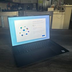 NEW CONDITION DELL XPS 15 9500 1TB SSD 32GB RAM 15.6in 