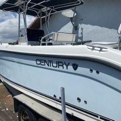 2006 Century 26ft