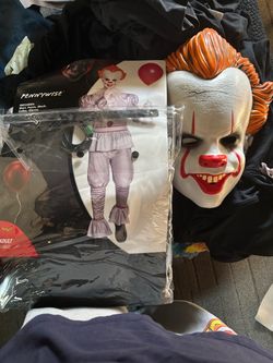Pennywise Adult Halloween Costume Set