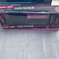Volumizing Brush