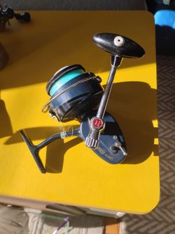 Garcia, Mitchell 407 vintage fishing reel