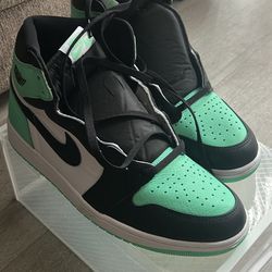 Air Jordan 1 High Mint Green Size 13