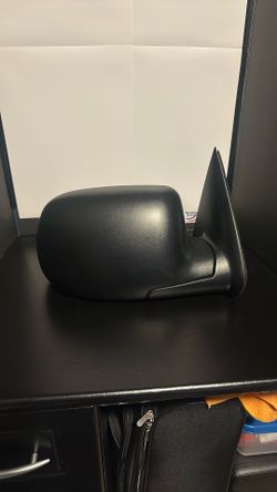Silverado Right Side Rear Mirror 