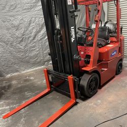 Forklift