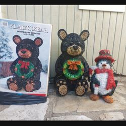 Outdoor Holiday Lawn Decorations: Christmas Bear And Penguin