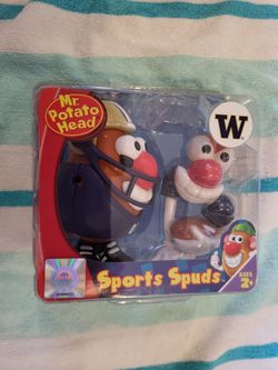 New unopened 2007 The Mr. Potato Head NCAA Sports Spuds featuring the Washington Huskies
