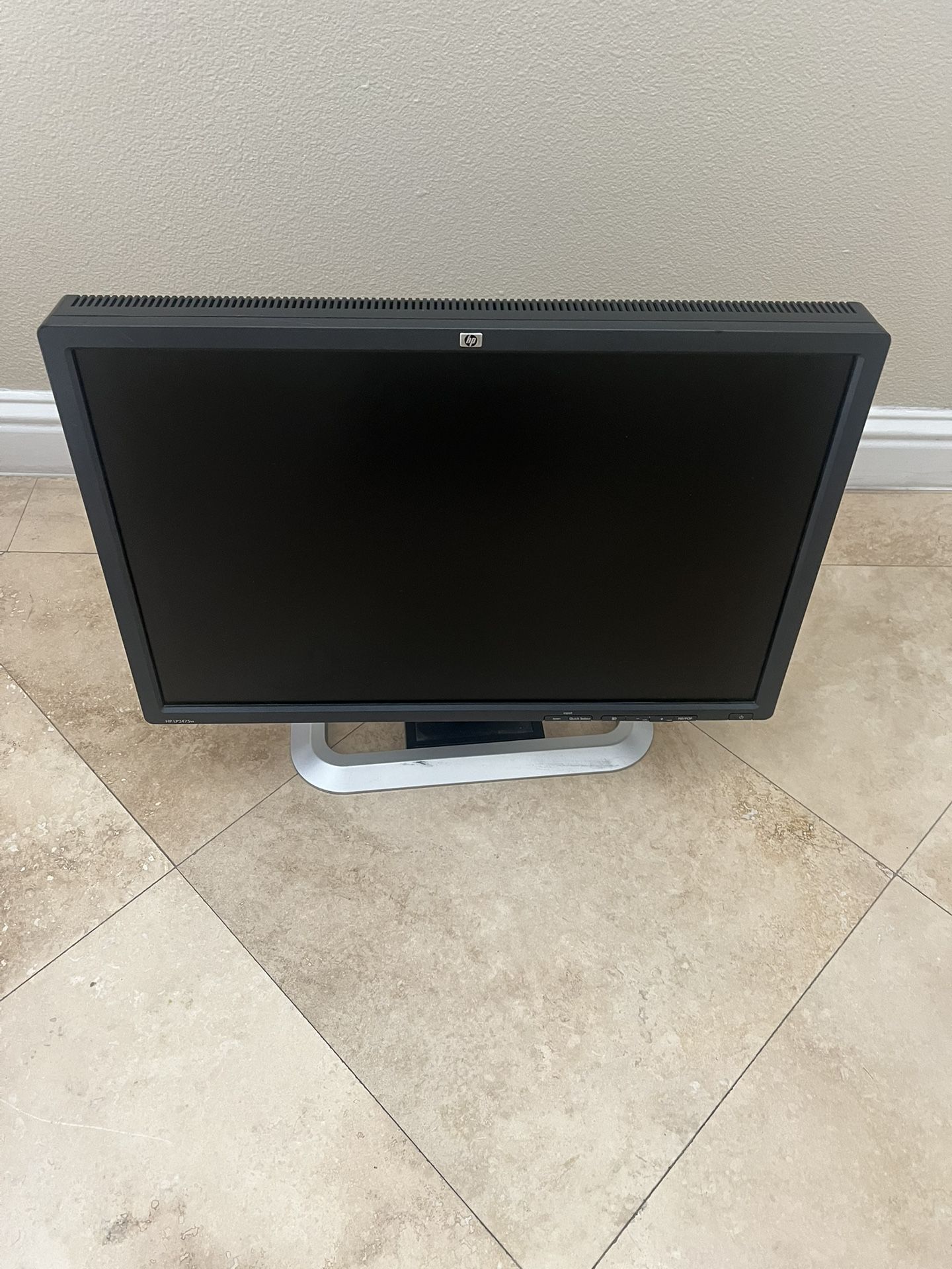 HP LP2475W 24” widescreen Monitor
