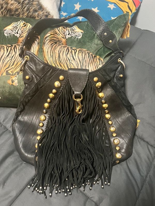 The tassel bag is very good