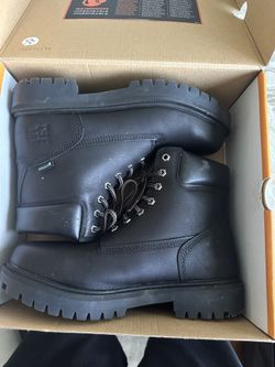 Authentic Black Timberland Boots Size 9 | Rainproof & Snowproof | Stylish & Durable