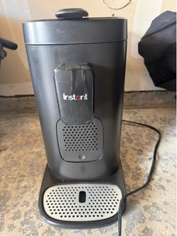 Keurig instant pod coffee and espresso maker.