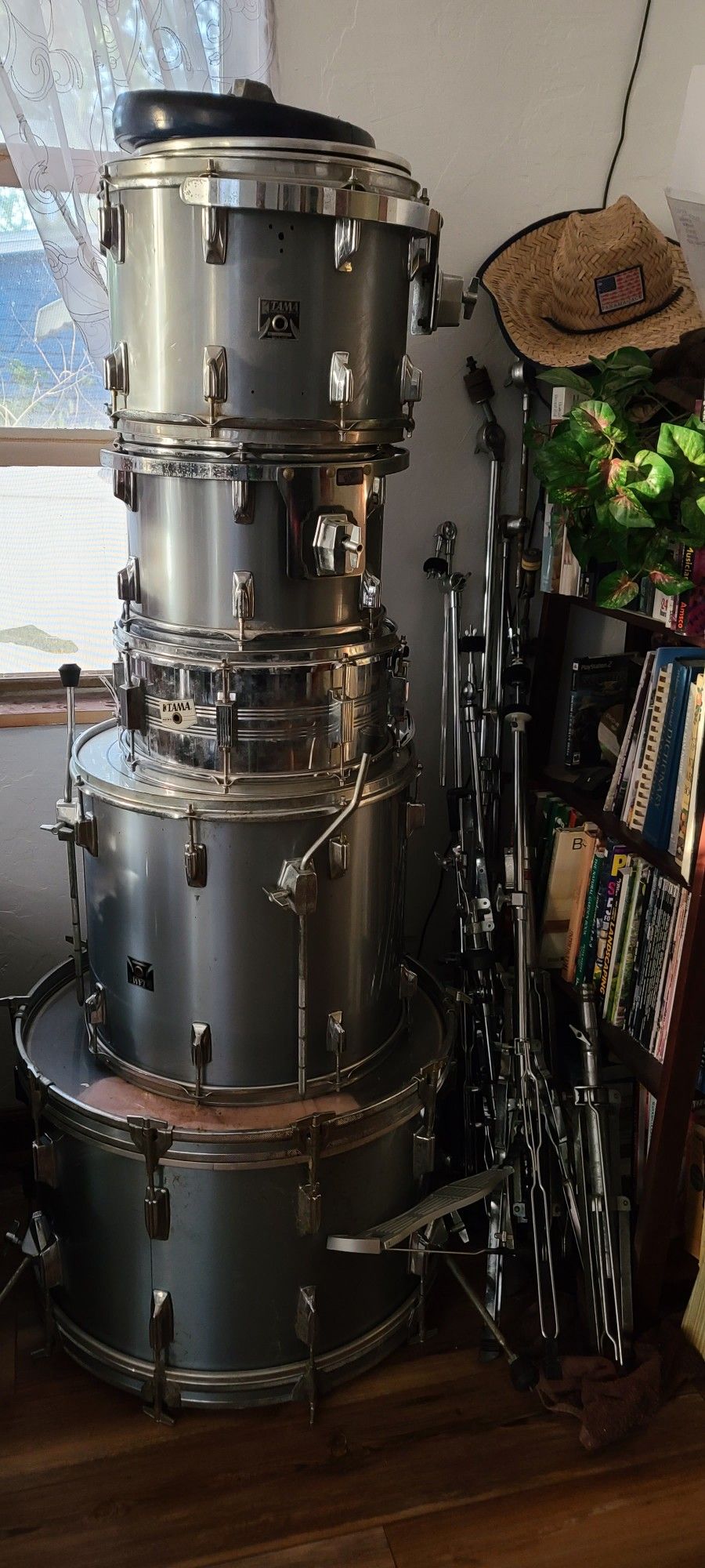 Tama Drum Set New Hardwre And New ZILDJIAN CYMBALS