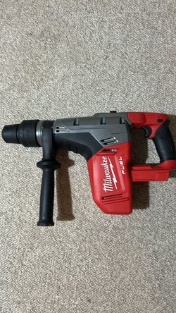 Milwaukee 2717-20 SDS-Max Rotary Hammer + Bit - Like New
