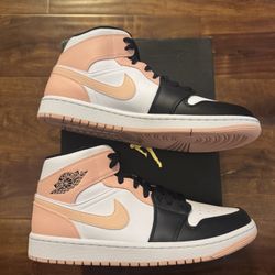 Jordan 1 Mid 