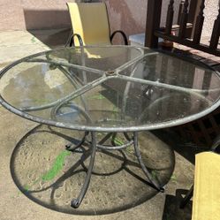 50” Round Glass Top Outdoor Patio Table