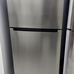 New Top Freezer Refrigerator 