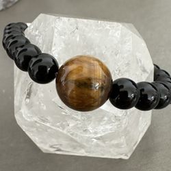 New, Beautiful Tiger Eye Stone And Black Onyx Bracelet. Men And Women Size Available. Jewelry Bag Included.