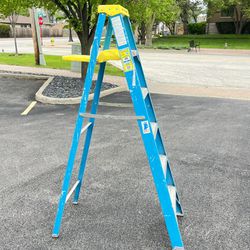 Wener 6’ Fiberglass Step Ladder