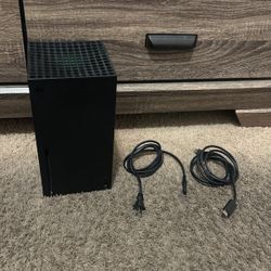 1TB Xbox Series X w/ HDMI and Power Cord