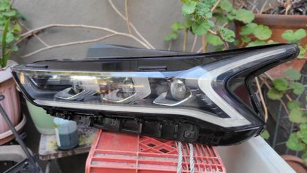 2021 KIA  K5 LH  LEFT DRIVER SIDE LED  HEADLIGHT  OEM  H 92101-L3 FIT 21 TO 23