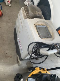 Equipment For Floor And Carpet Washing