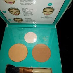 Makeup Contour