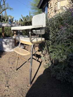 Vintage Highchair STURDY