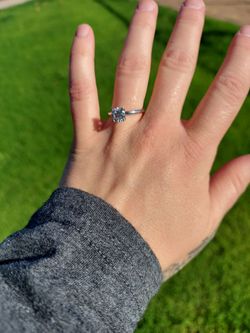 1 Carat Engagement Ring