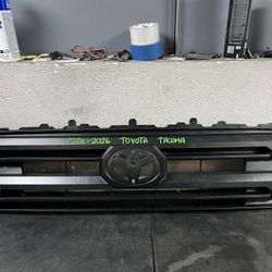 2024-2025-2026 TOYOTA TACOMA GRILL OEM USED #9073