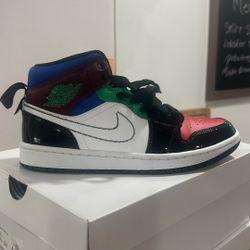 Jordan Mids Women Sz 8.5 Used