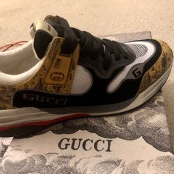 Men’s Gucci Shoes Size 9.5  Made In Italy 🇮🇹 