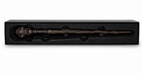 Harry Potter Hogwarts Wizard Wand  Collectible Replica