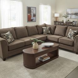 Sala Sectional $1299/$39 Down 