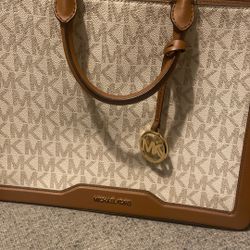 Michael Kors Purse LG TZ TOTE 