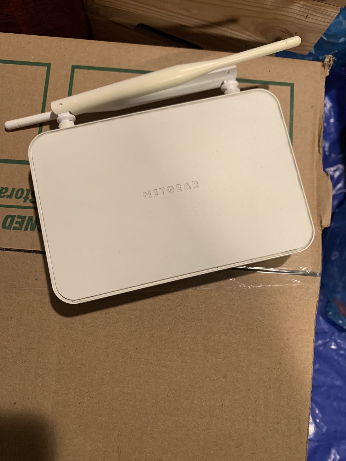 Netgear WiFi Router WNR2020