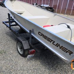 12' Aluminum Crestliner boat, Mercury Marine 7.5hp motor & trailer