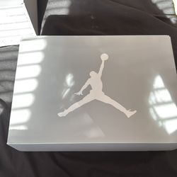 Jordan 5 Wolf Greys 2026