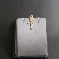 14k Gold Pendant 