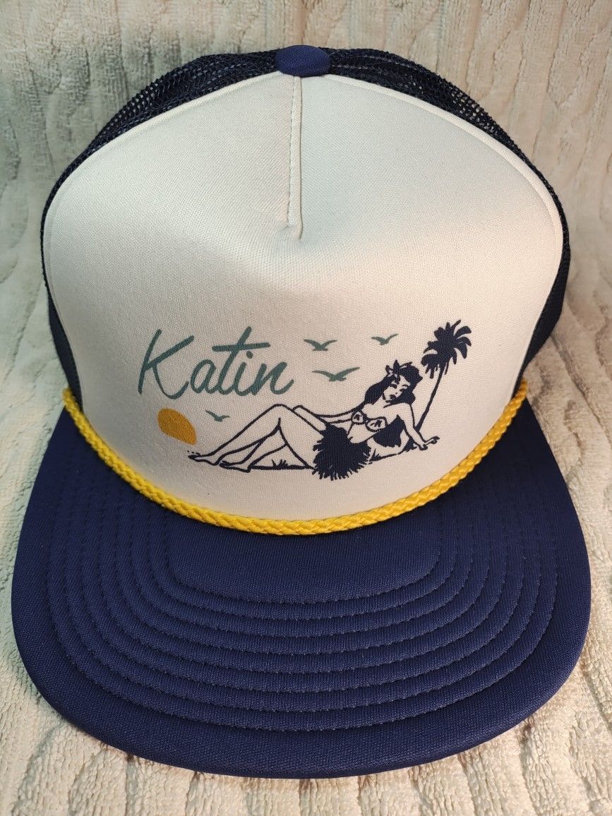 KATIN TRUCKER HAT.
