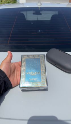 VERSACE EROS EAU DE PERFUM, 3.4 oz / 100mL size.