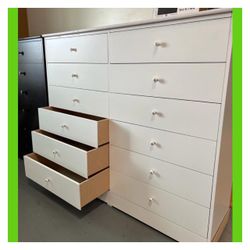 12 drawers dresser/ Twelve drawers dresser