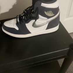 Nike Air Jordan Retro 1 Navy Size 10